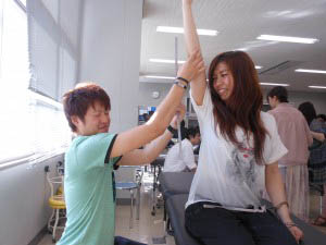 新潟医療福祉大学　トモダチリング