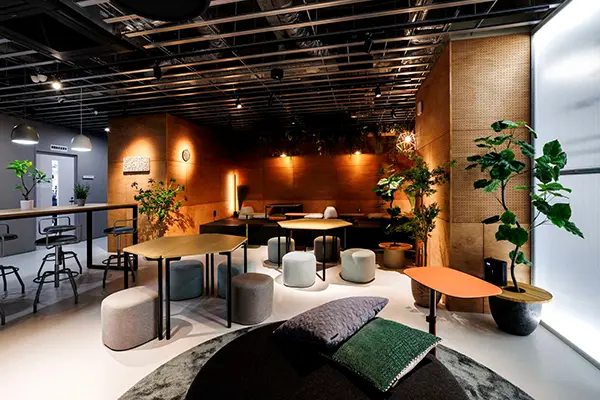 交流と集中の拠点「CO-LAB」