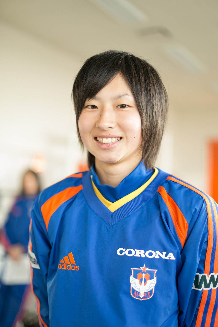 女子サッカー部 アルビレックス新潟レディース所属の岡倉海香選手 小須田璃菜選手 健康スポーツ学科3年 が本学女子サッカー部に期限付き移籍します Topics 新潟医療福祉大学