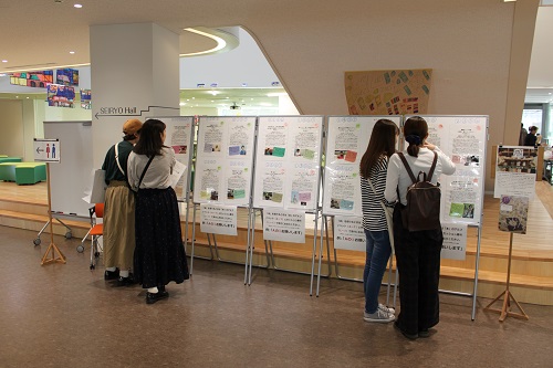 お知らせ 11月3日 日 に 人を貸し出す図書館 ヒューマンライブラリー を新発田で開催 トピックス ニュース 新潟医療福祉大学